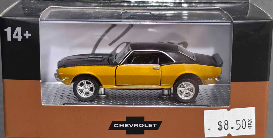 M2 1:64 Display Case Car (Boxed, Assort.)