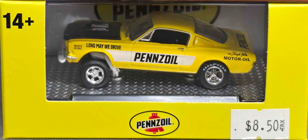 M2 1:64 Display Case Car (Boxed, Assort.)